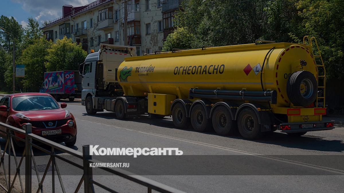 Правительство разрешит экспорт дизтоплива для НПЗ с 1 сентября