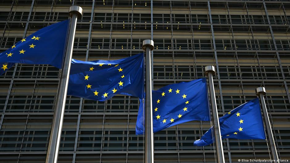 Германия, Италия и Бельгия хотят добиться права приостанавливать принятие новых законов ЕС при росте нагрузки на бизнес